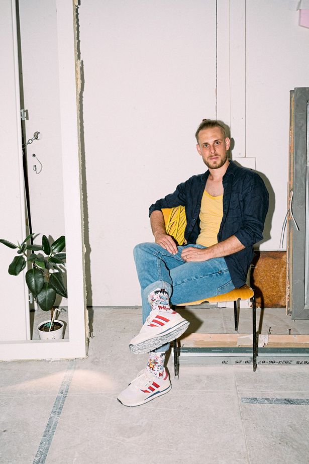 8e320b40 657b 40d8 b498 1cb7bf7d3ac0