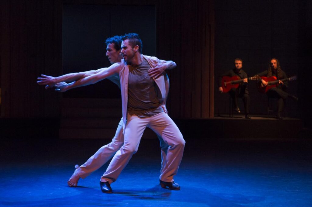 K1024 babel torre viva